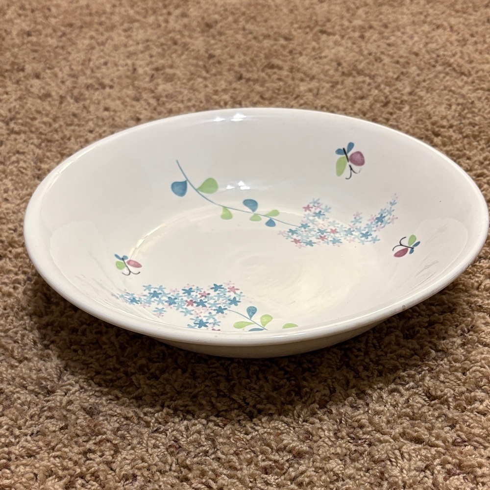 Napcoware Lilac Time vintage C-6053 bowl